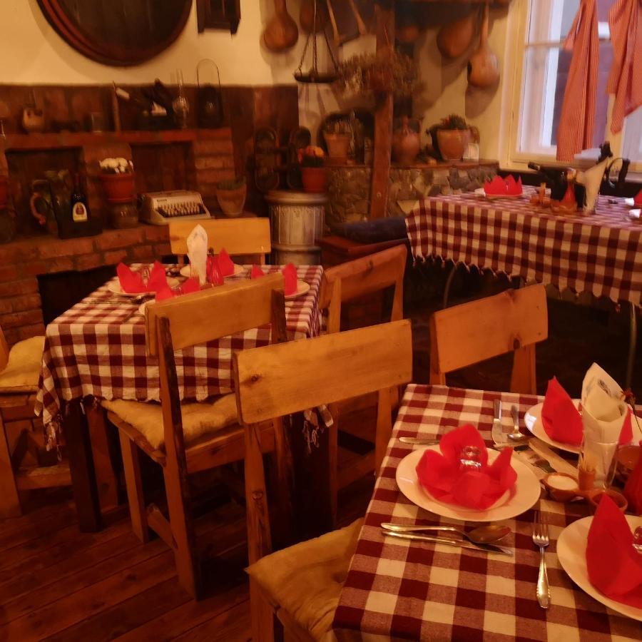 Etno Konak Angela Hotell Kalna Exteriör bild