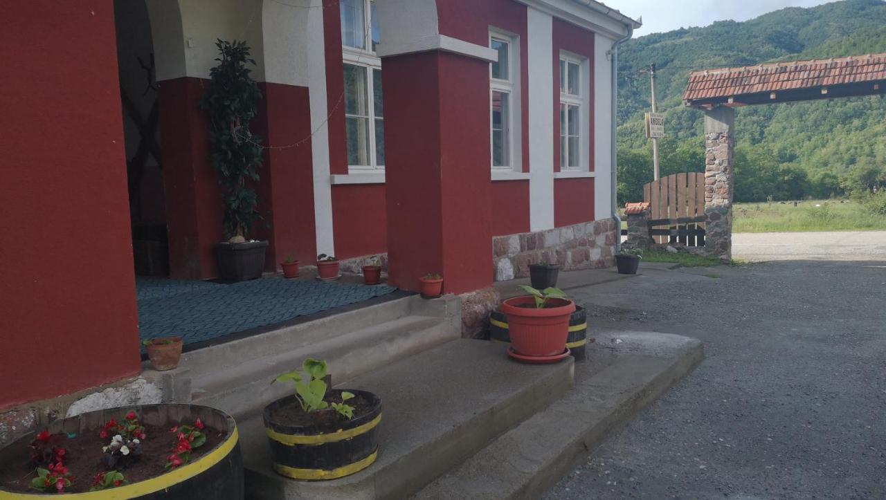 Etno Konak Angela Hotell Kalna Exteriör bild