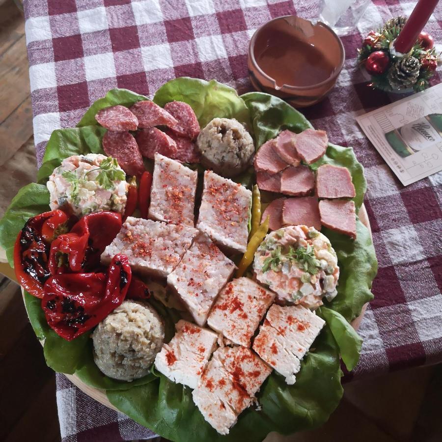 Etno Konak Angela Hotell Kalna Exteriör bild